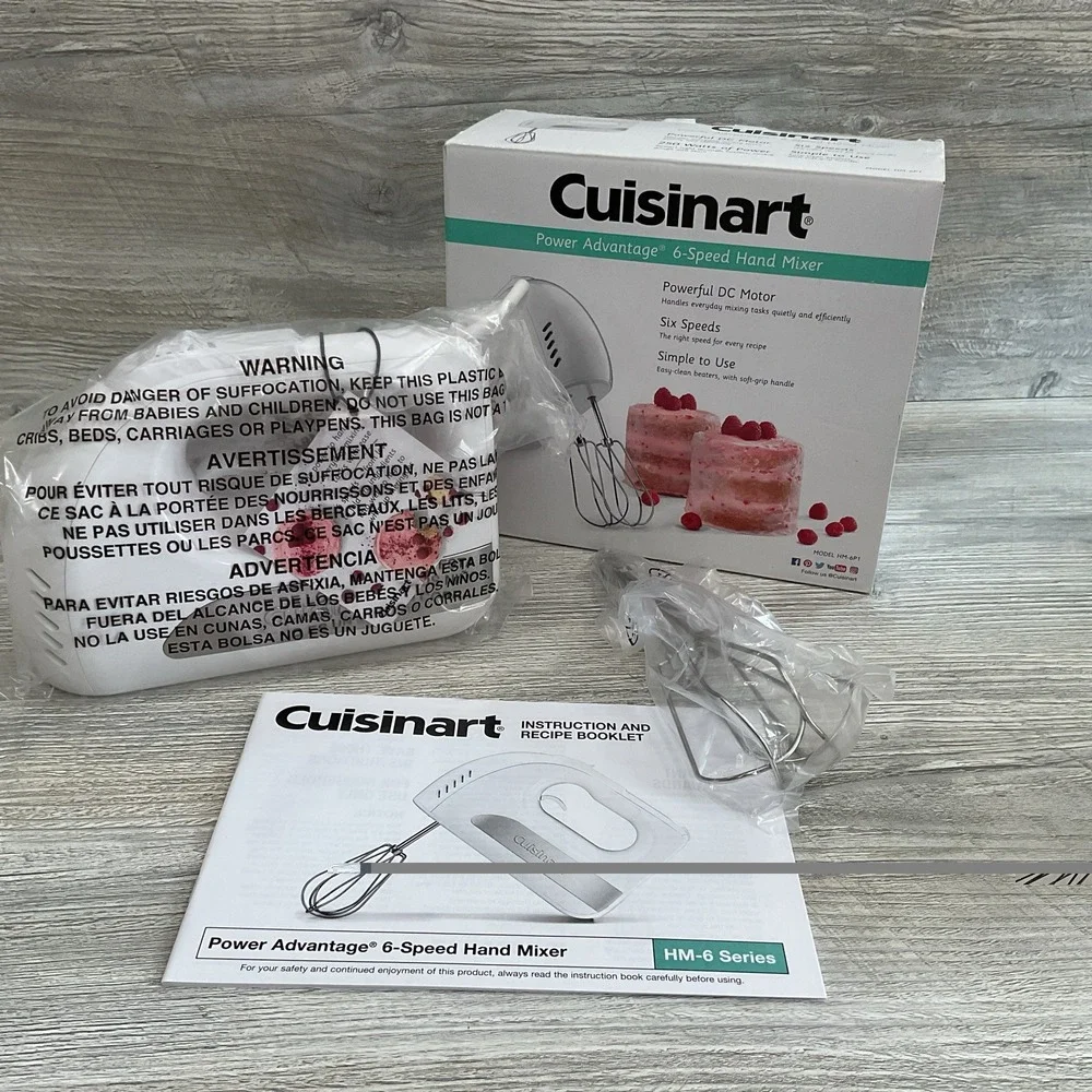 Cuisinart Hand Mixer 6 Speed Powerful Motor Soft Grip Handle White NEW